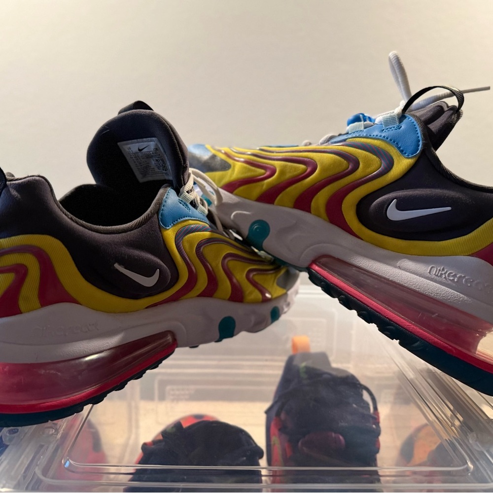 Nike Air Max 270 React Eng “Watermelon” - Size 10.5